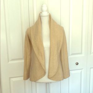 👗Lilly Pulitzer Shaw collar cashmere sweater 👗